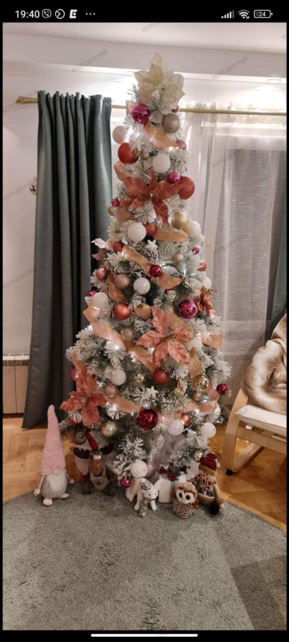 Снежна елха с дебел клон