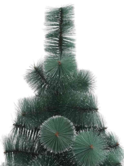 Зелена елха с бели крайчета