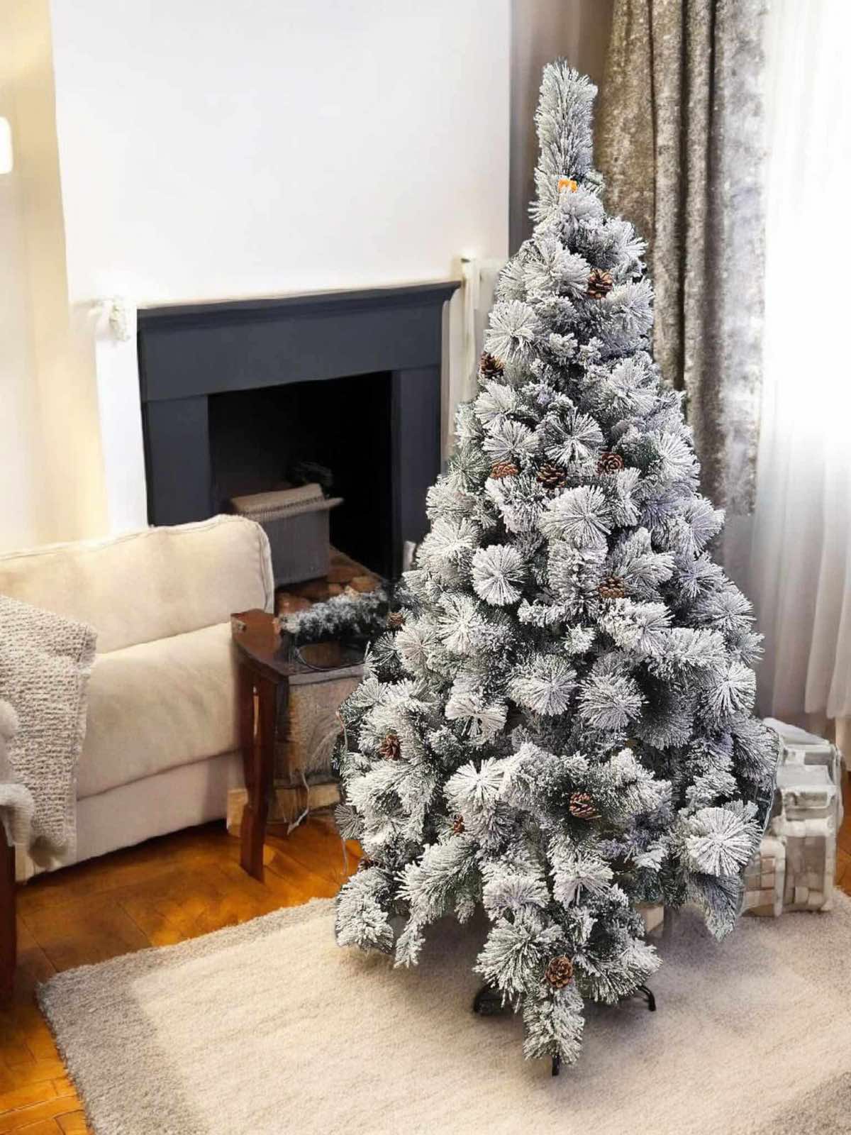 Изкуствена елха "Снежен сън"